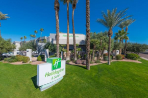 Отель Holiday Inn and Suites Phoenix Airport North, an IHG Hotel  Финикс
